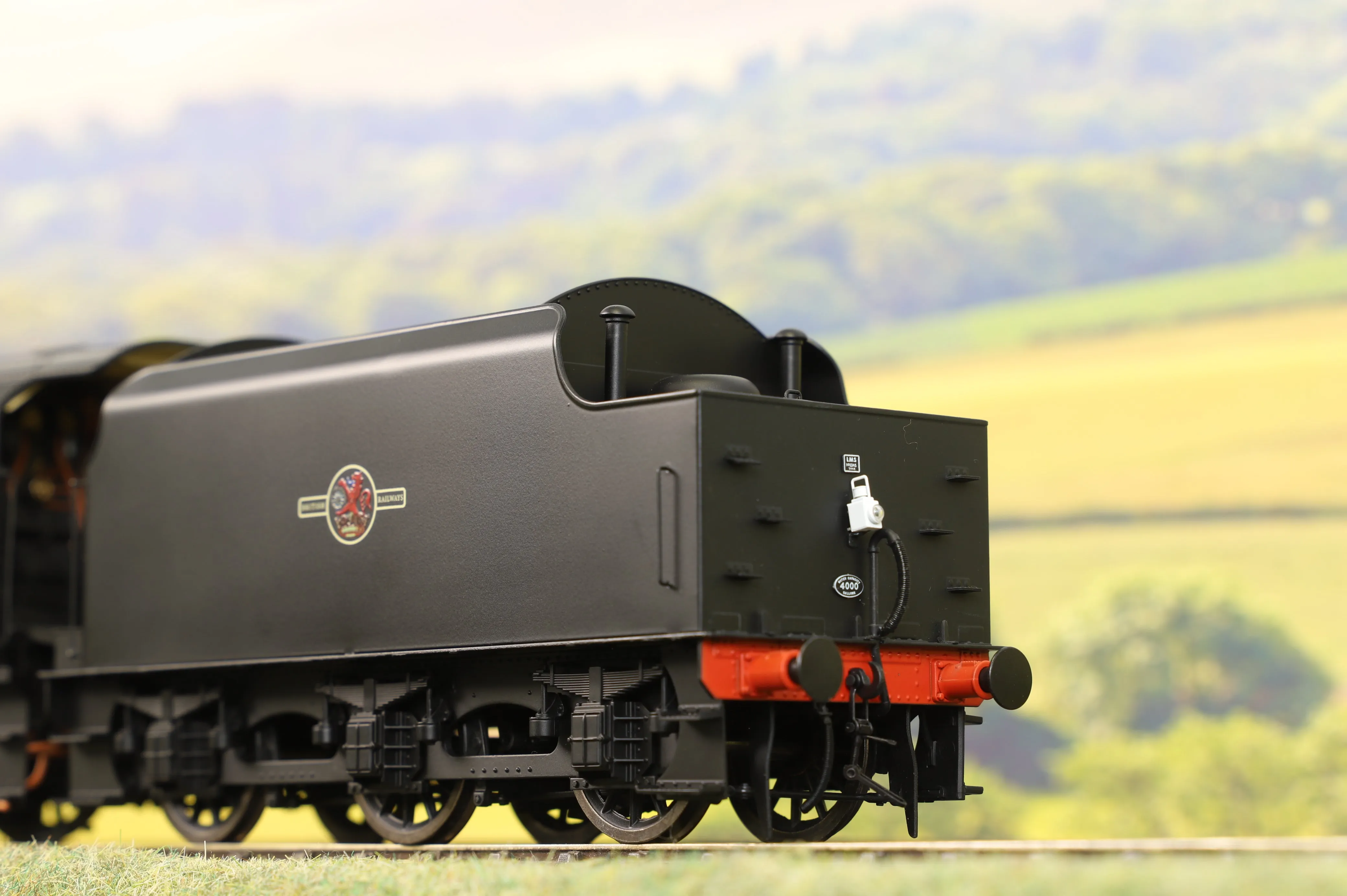 Ellis Clark Trains E1007S O Gauge Stanier Class 5 4-6-0 "Black 5", Plain BR Black, '45337', Welded Tender, DCC Sound