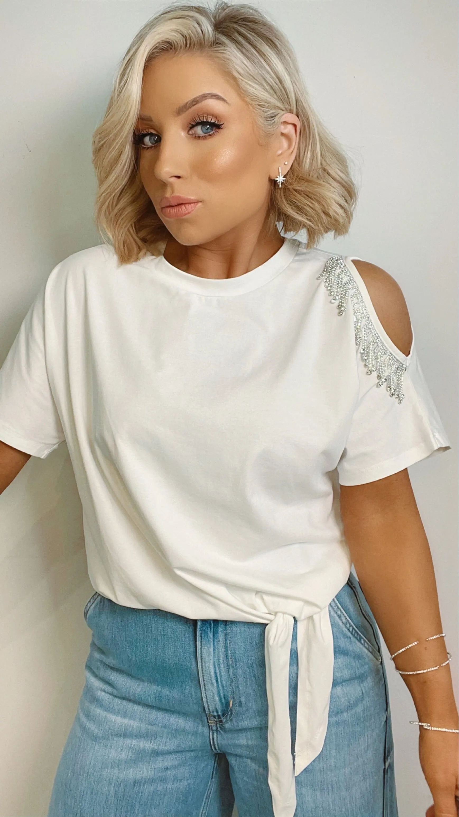 HALLI SOFT WHITE CRYSTAL T-SHIRT